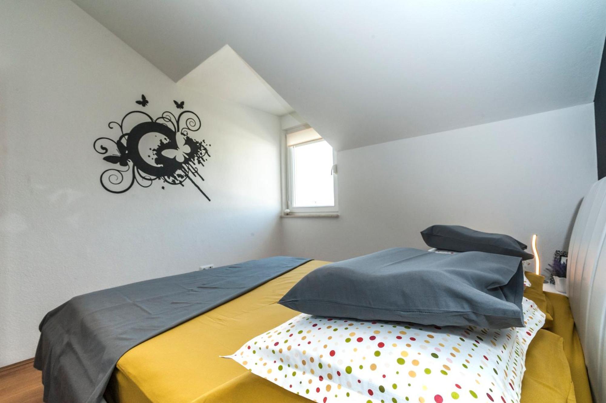Apartment Tin Kaštela Esterno foto